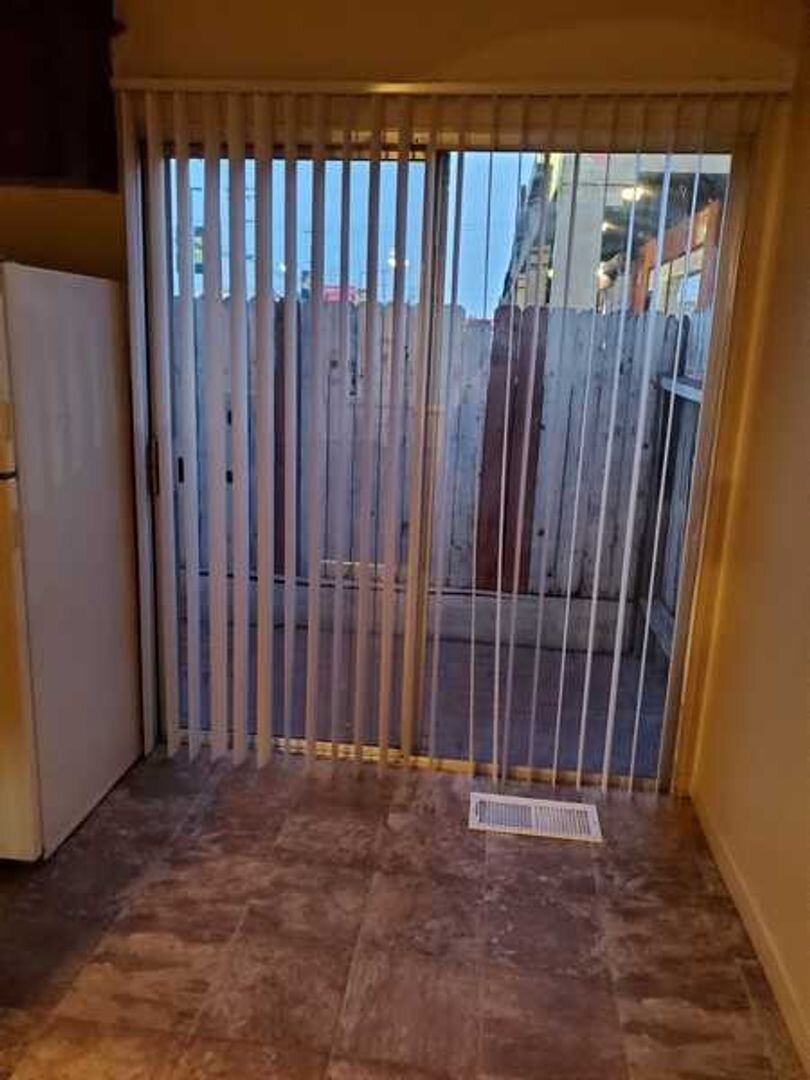 1301 Ensenada Drive #3 Modesto, CA 95355-2301