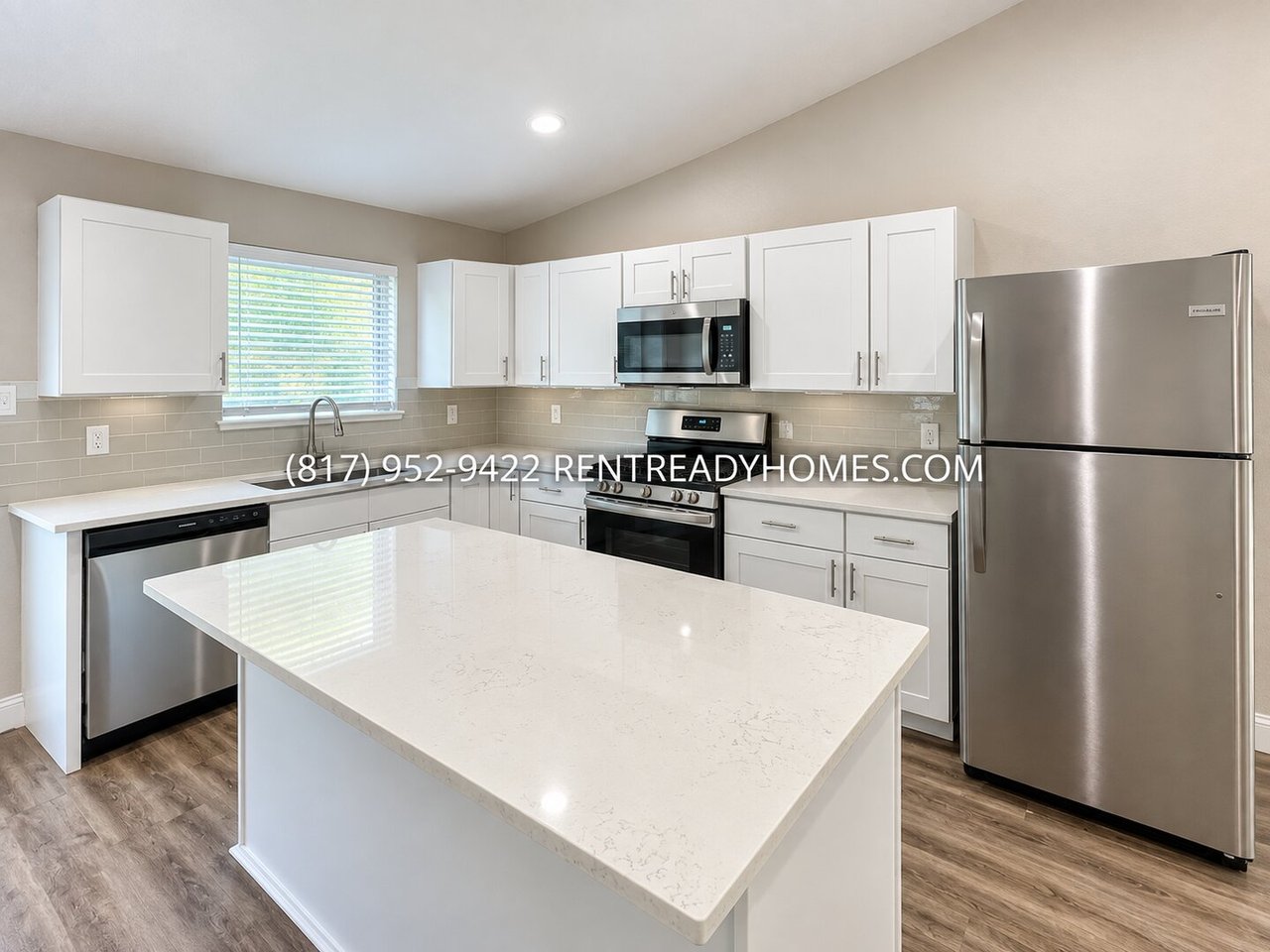 104 Bryan Dr Arlington, TX 76011