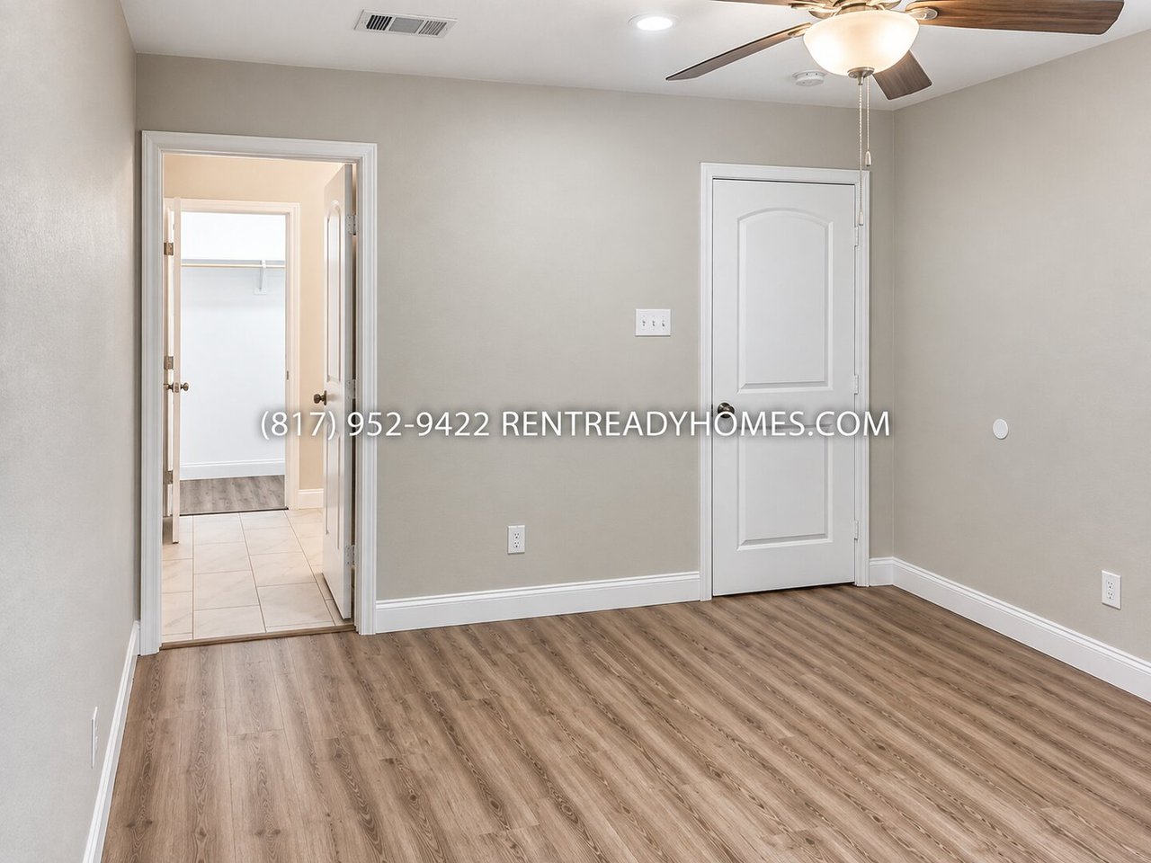 104 Bryan Dr Arlington, TX 76011