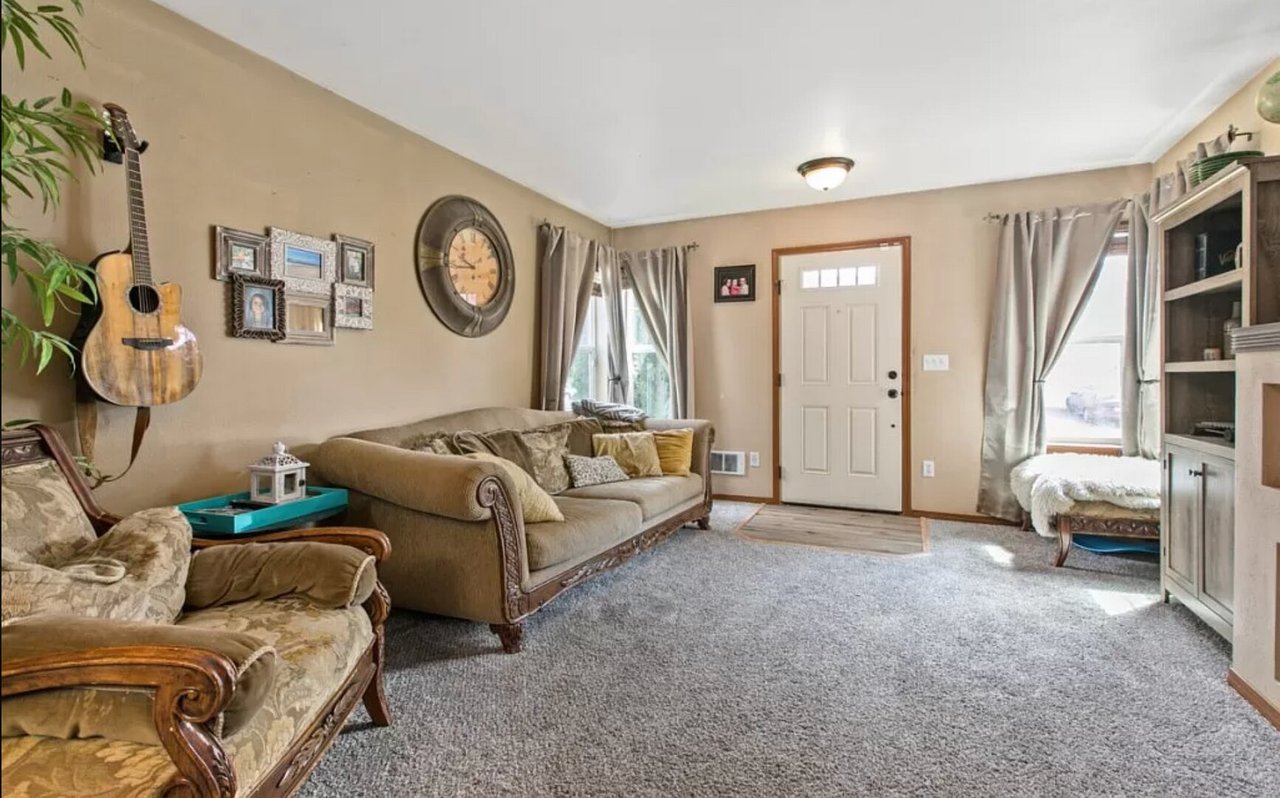2406 103rd Dr. SE Lake Stevens, WA 98258