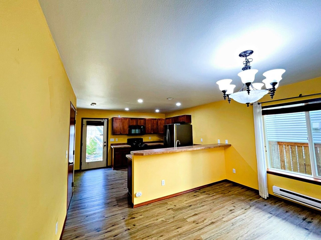 2406 103rd Dr. SE Lake Stevens, WA 98258