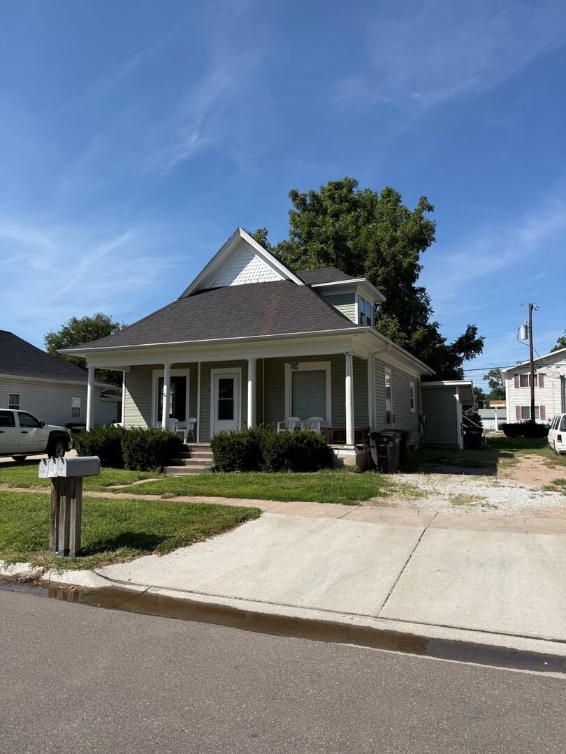 113 E 4th - 1 Hastings, NE 68901