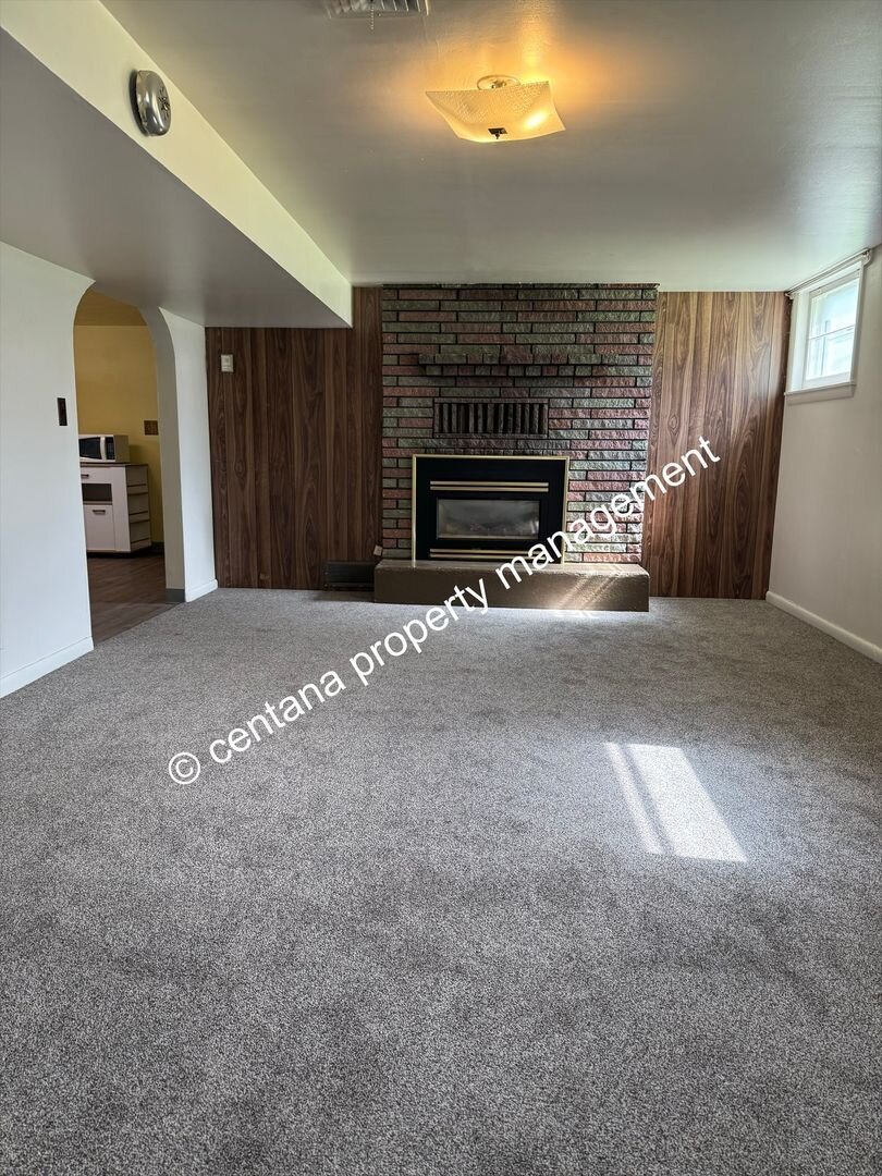2001 Thomas - Downstairs Butte, MT 59701