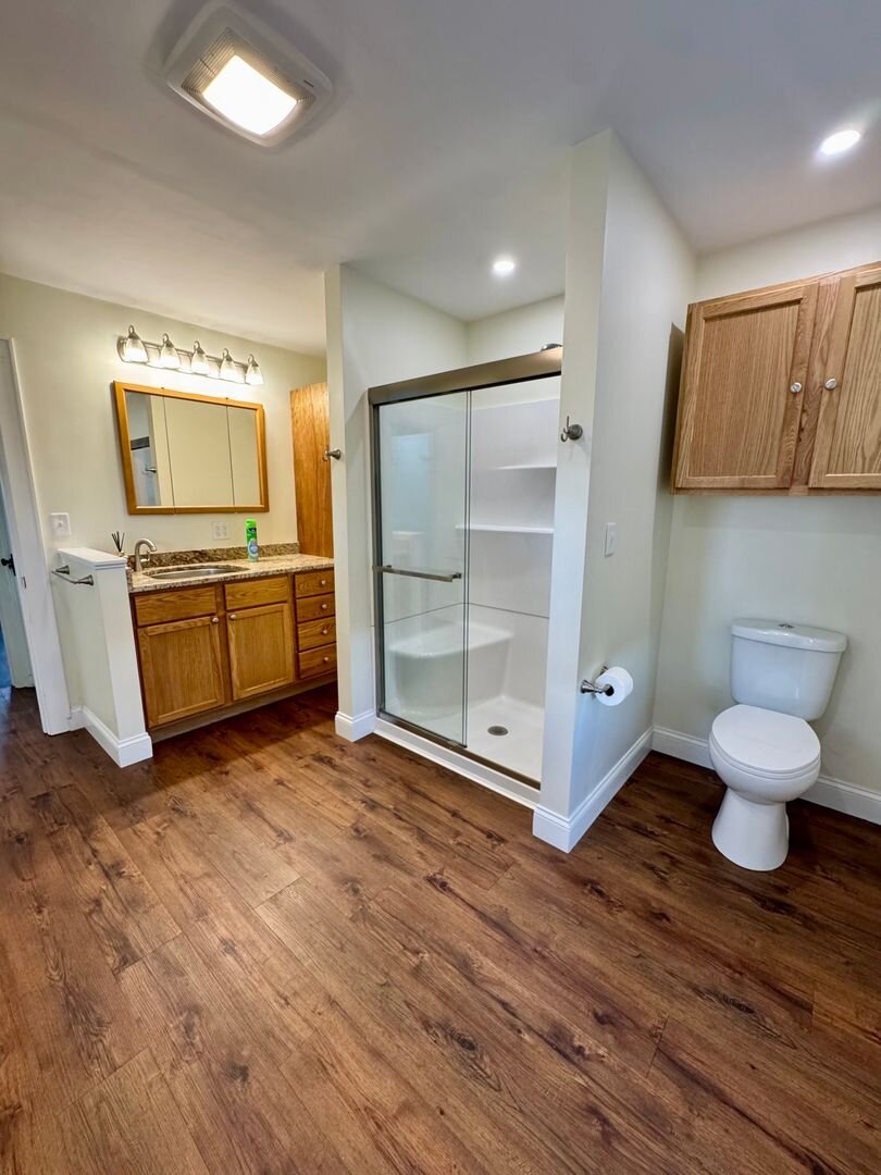 26411 250th Street LeClaire, IA 52753