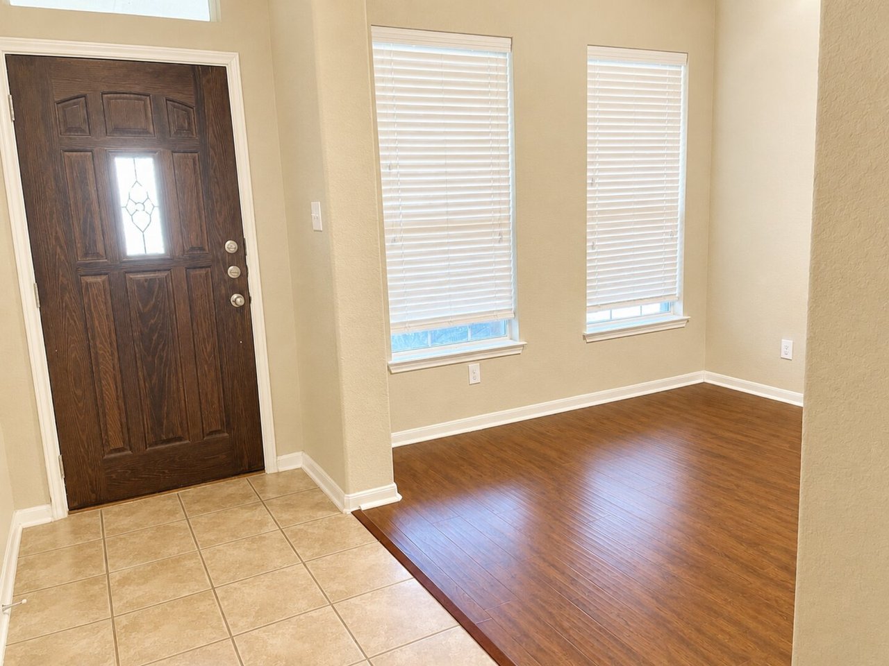 2342 Jarve Valley San Antonio, TX 78251