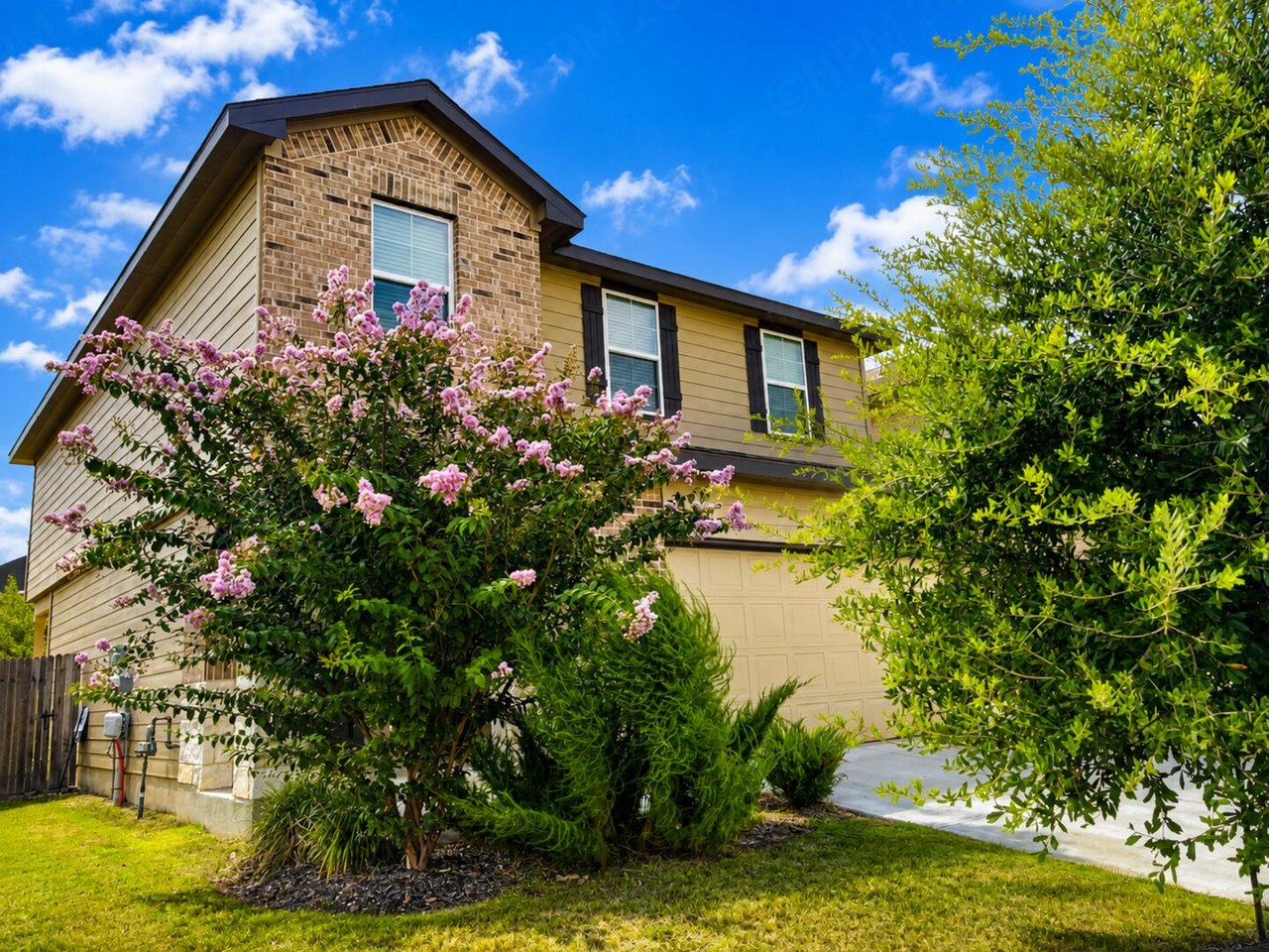 4836 Vogesite Path San Antonio, TX 78253