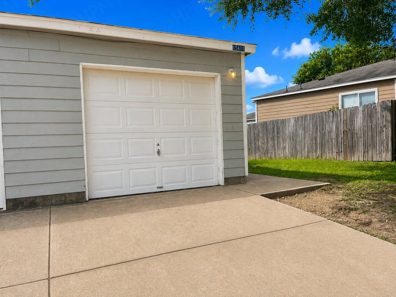 15418 Kamary Lane San Antonio, TX 78247