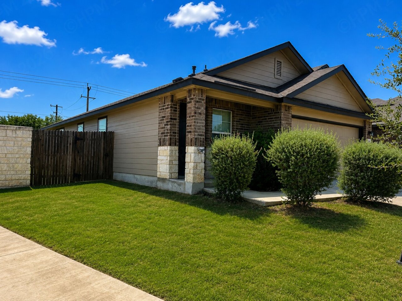 3202 Lamoka Lake San Antonio, TX 78245