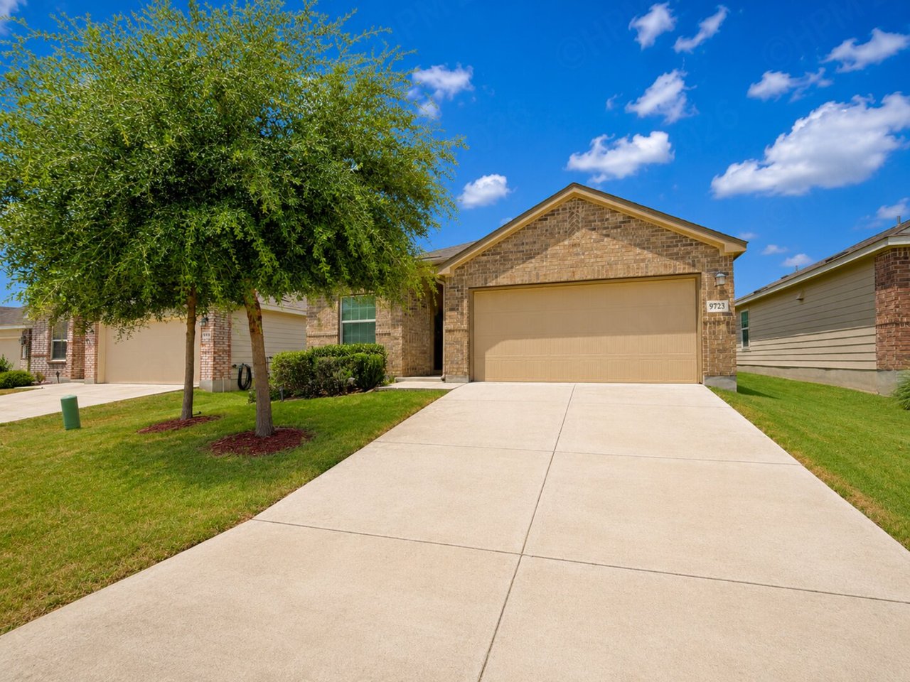 9723 Morgans Mills San Antonio, TX 78254