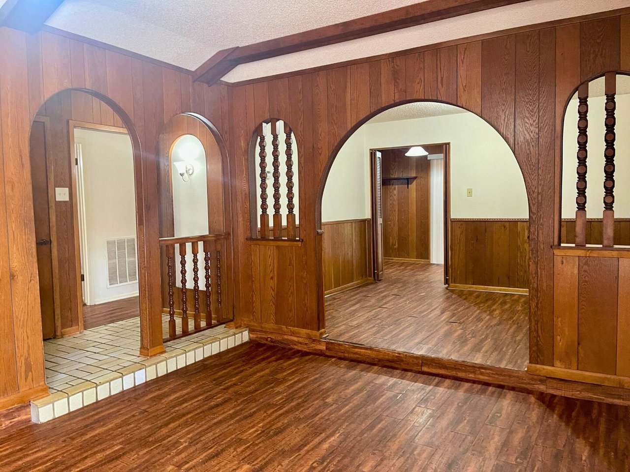 3435 Sugarhill San Antonio, TX 78230
