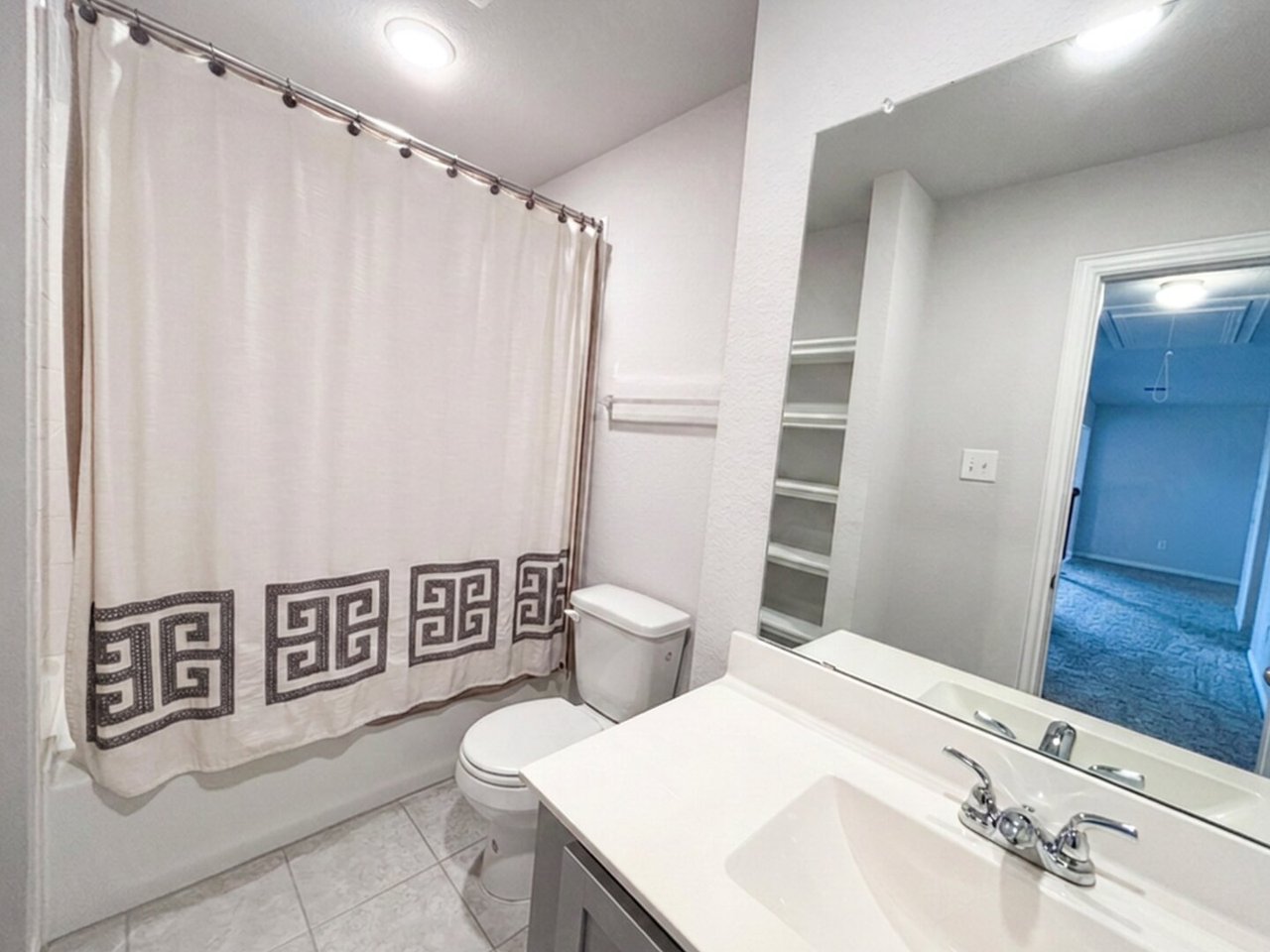 7520 Anchors Peak San Antonio, TX 78244