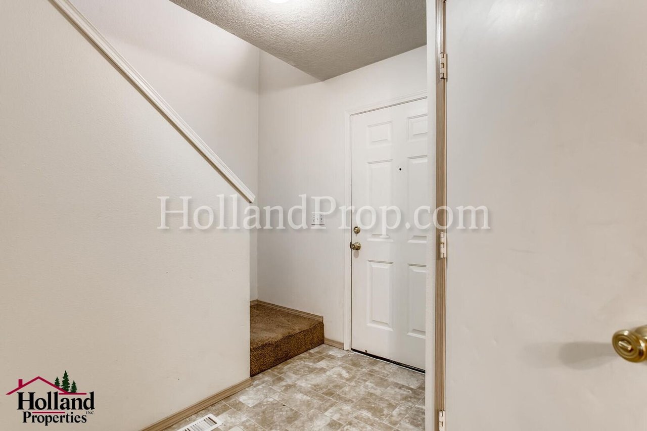 4120 SE 79th Avenue Portland, OR 97206
