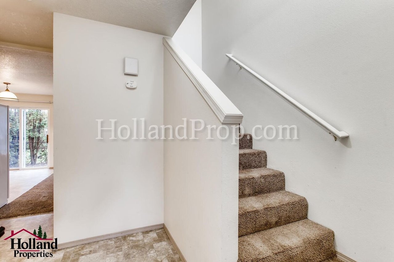 4120 SE 79th Avenue Portland, OR 97206