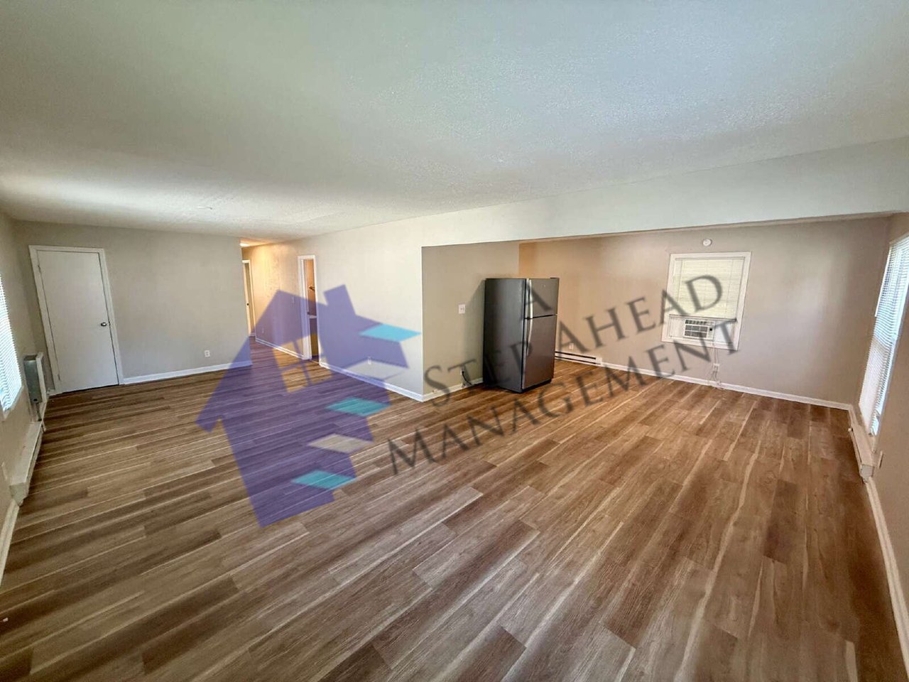 955 North Belmont Avenue