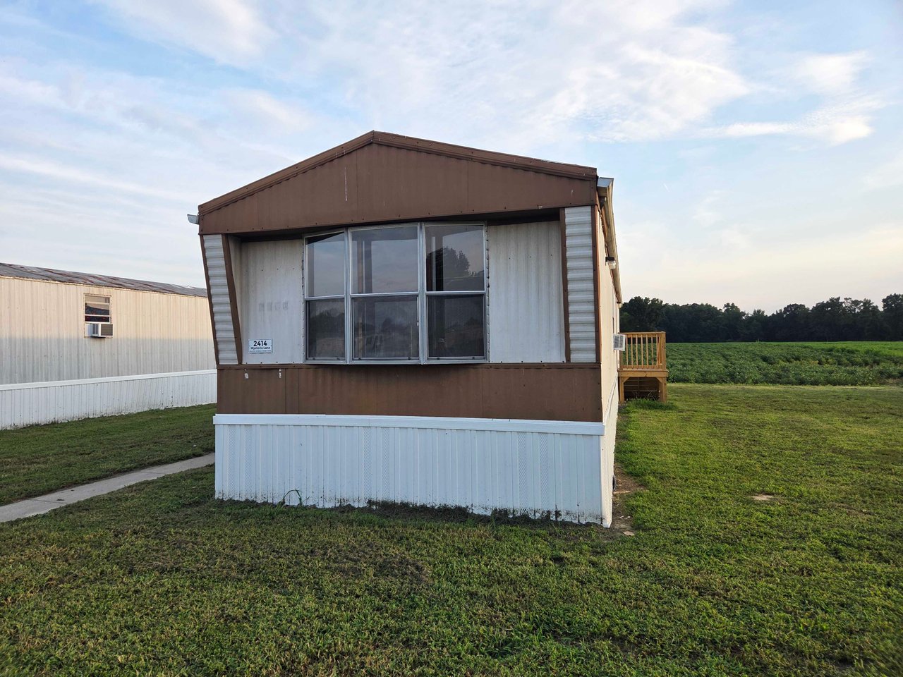 2414 Wysteria