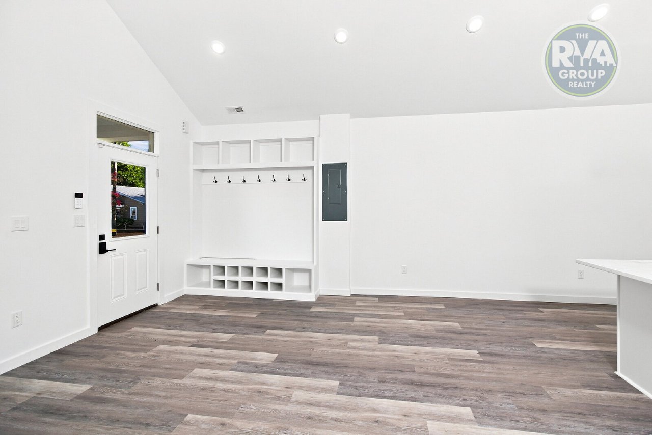 1609 Rogers Street