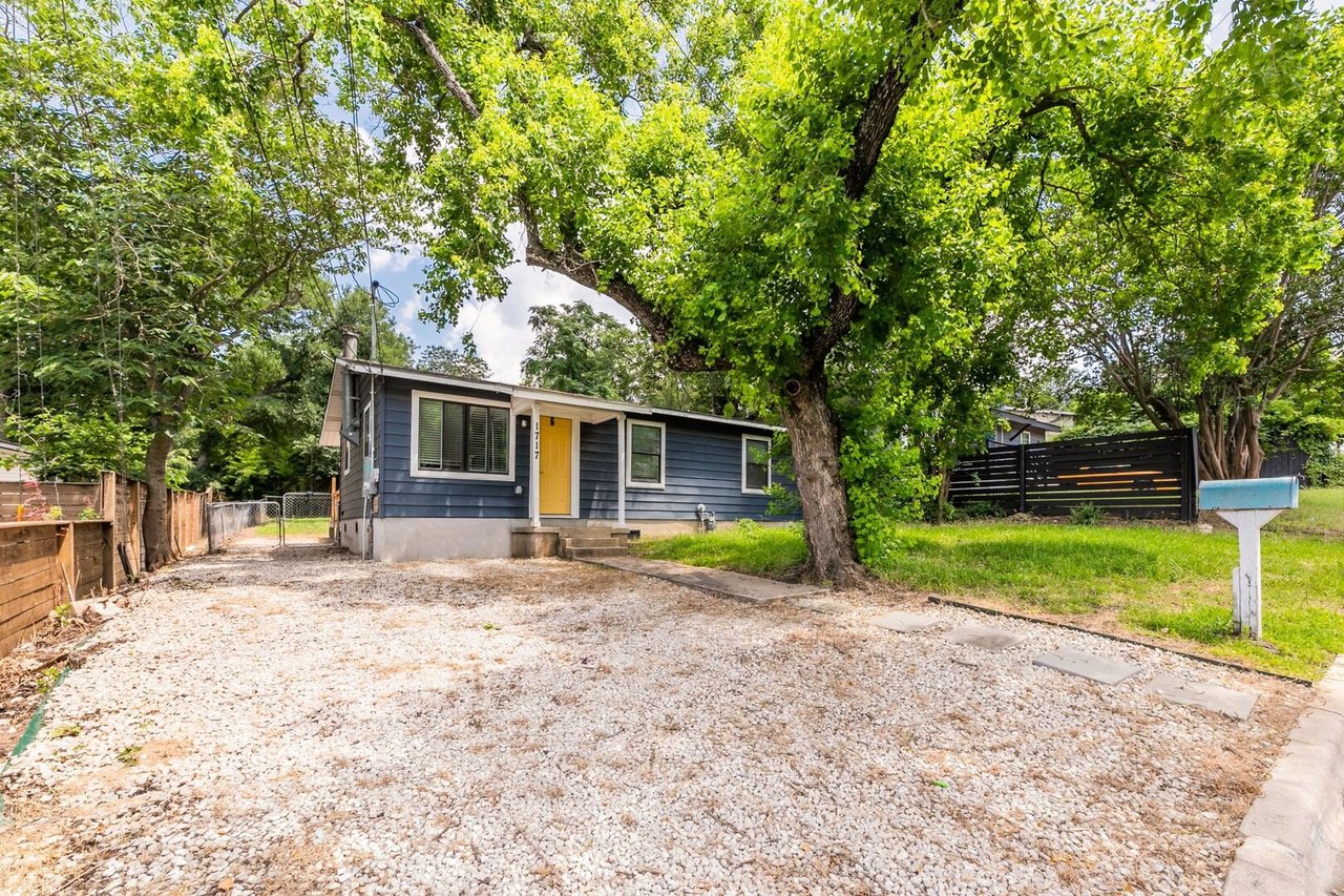 1717 Bunche Rd Austin, TX 78721