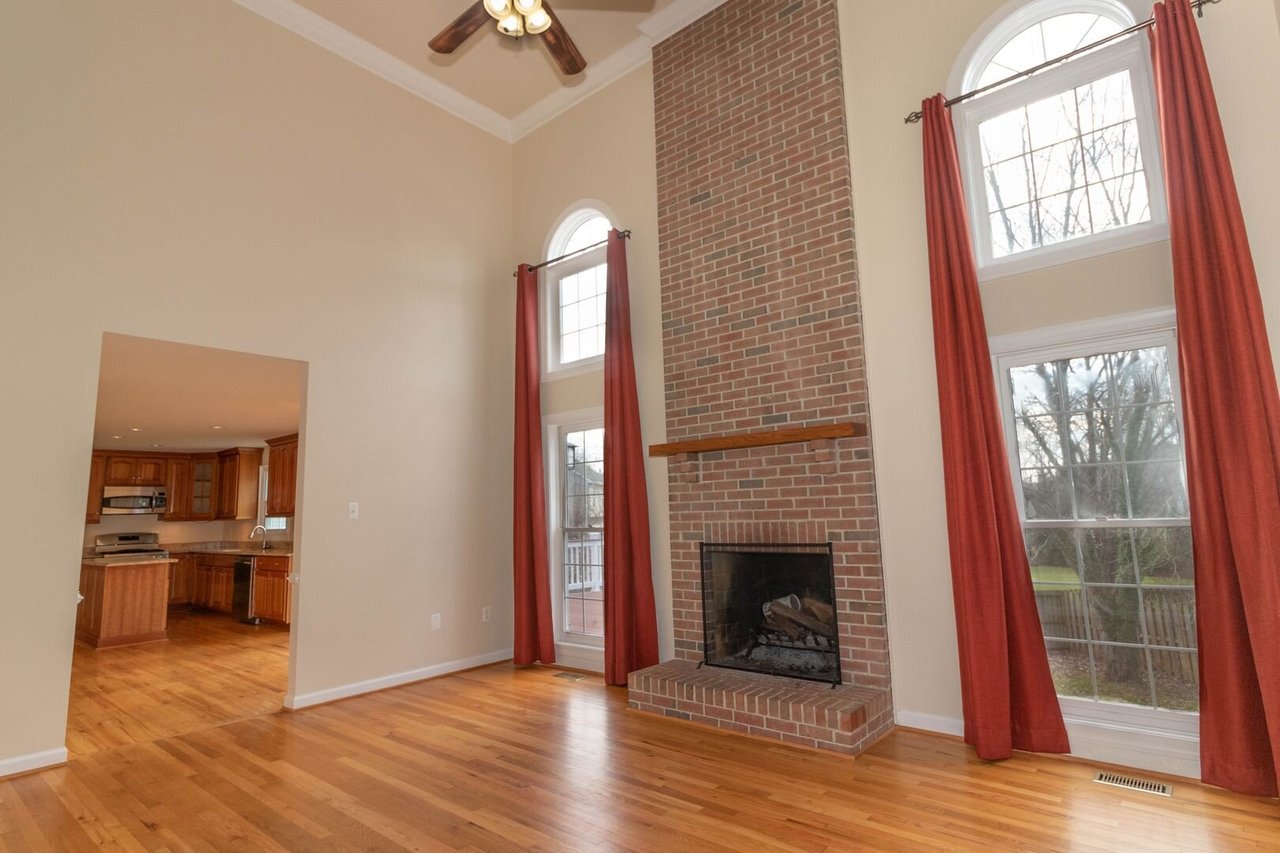 80 Brookshire Dr Warrenton, VA 20186-3041
