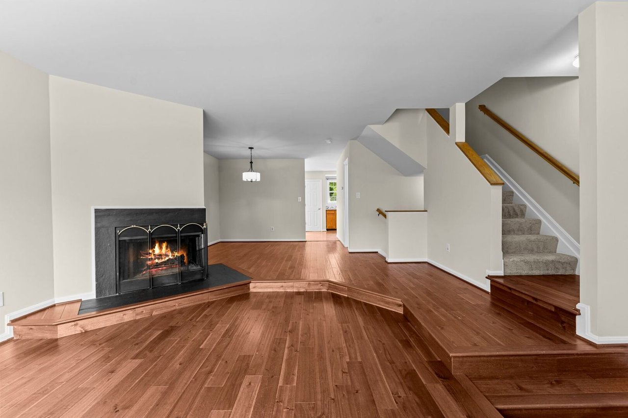 8644 Sanderling Dr Manassas, VA 20110