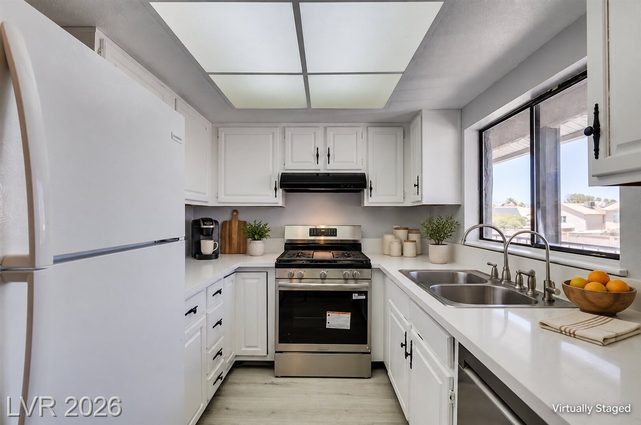 2832 Aster Ct Henderson, NV 89074