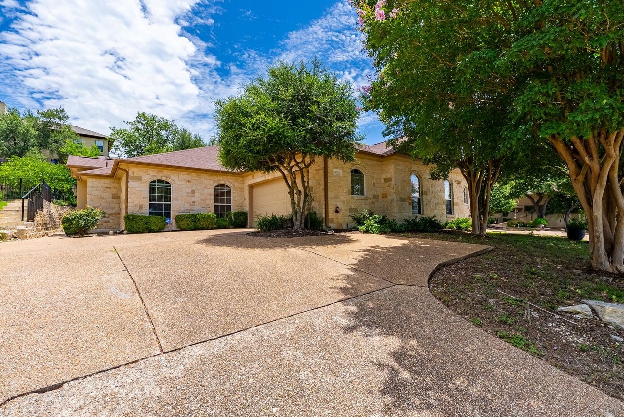 1305 Delsie Dr Unit A Lakeway, TX 78734