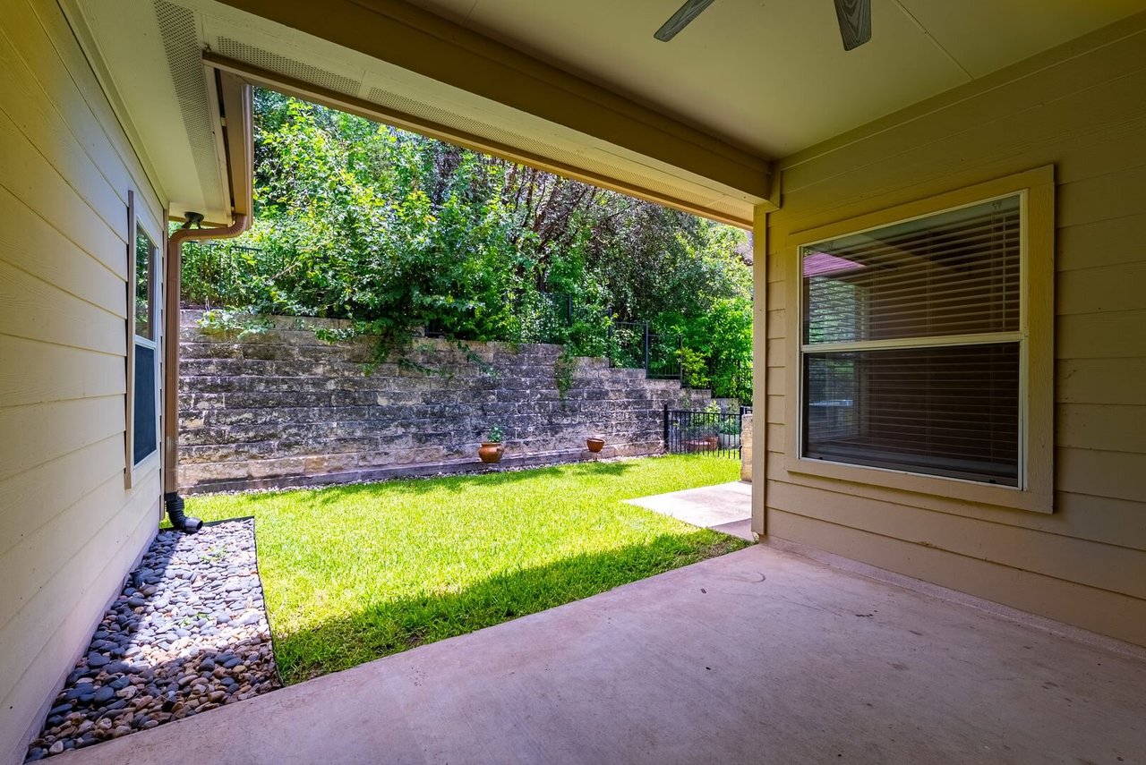 1305 Delsie Dr Unit A Lakeway, TX 78734
