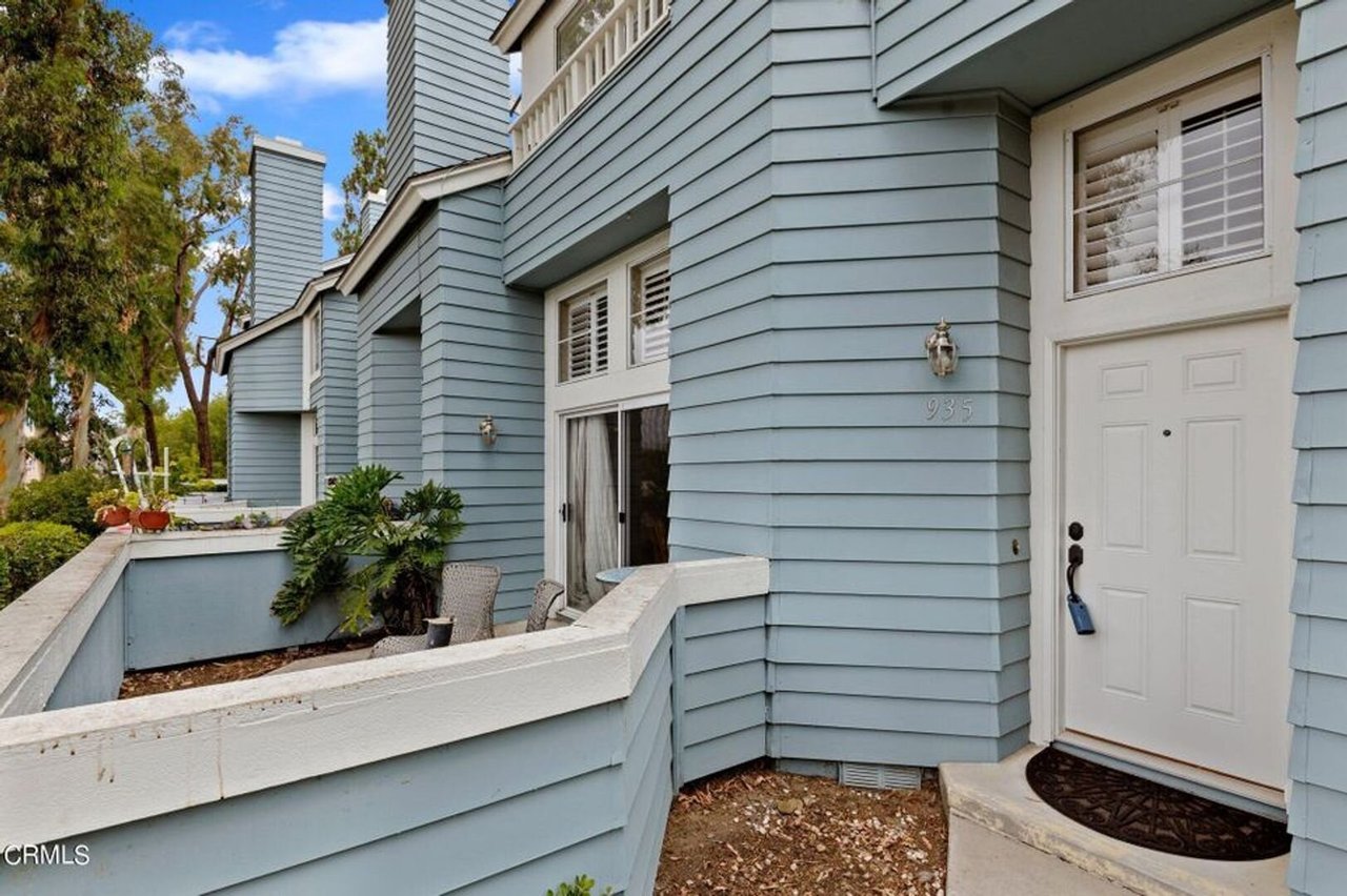 935 Goodman St Ventura, CA 93003