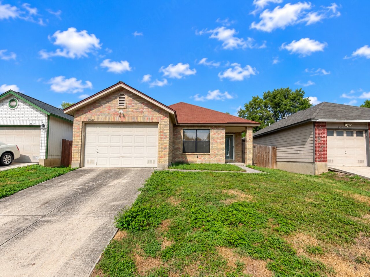 2307 Dalhart Pass San Antonio, TX 78245