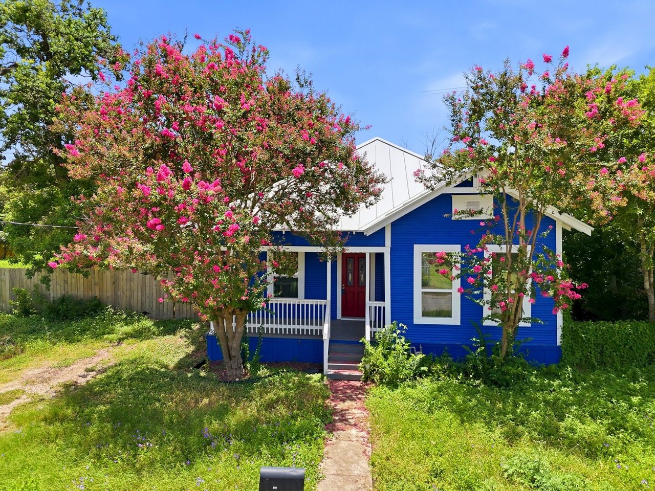 112 Avenue B Converse, TX 78109