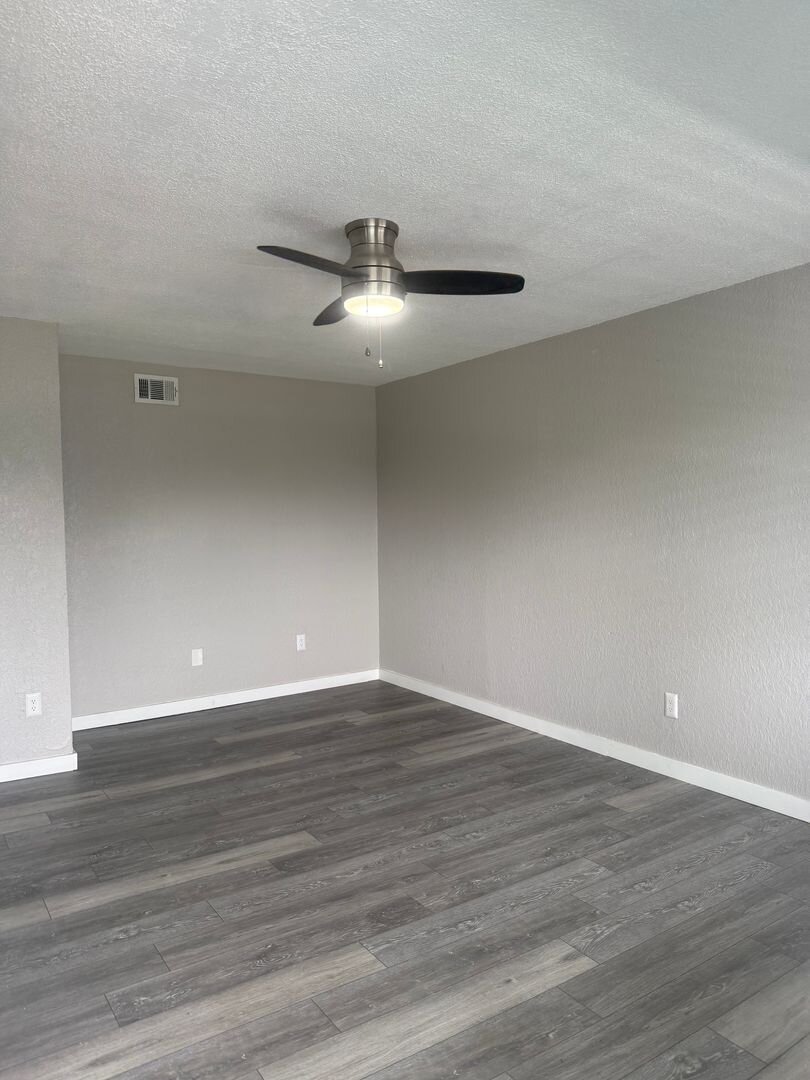 1200 70th St. N - 8 St. Petersburg, FL 33710