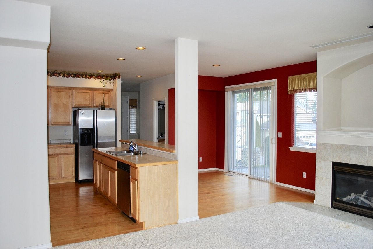 112 203rd St SE Bothell, WA 98012