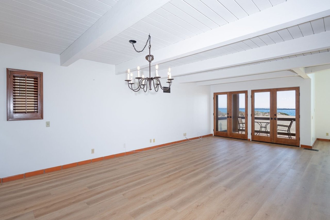3265 Ocean Dr Oxnard, CA 93035