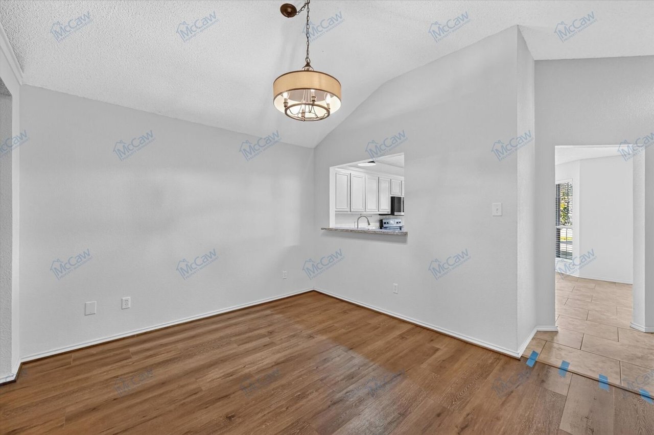 5719 Colebrook Trl. Arlington, TX 76017