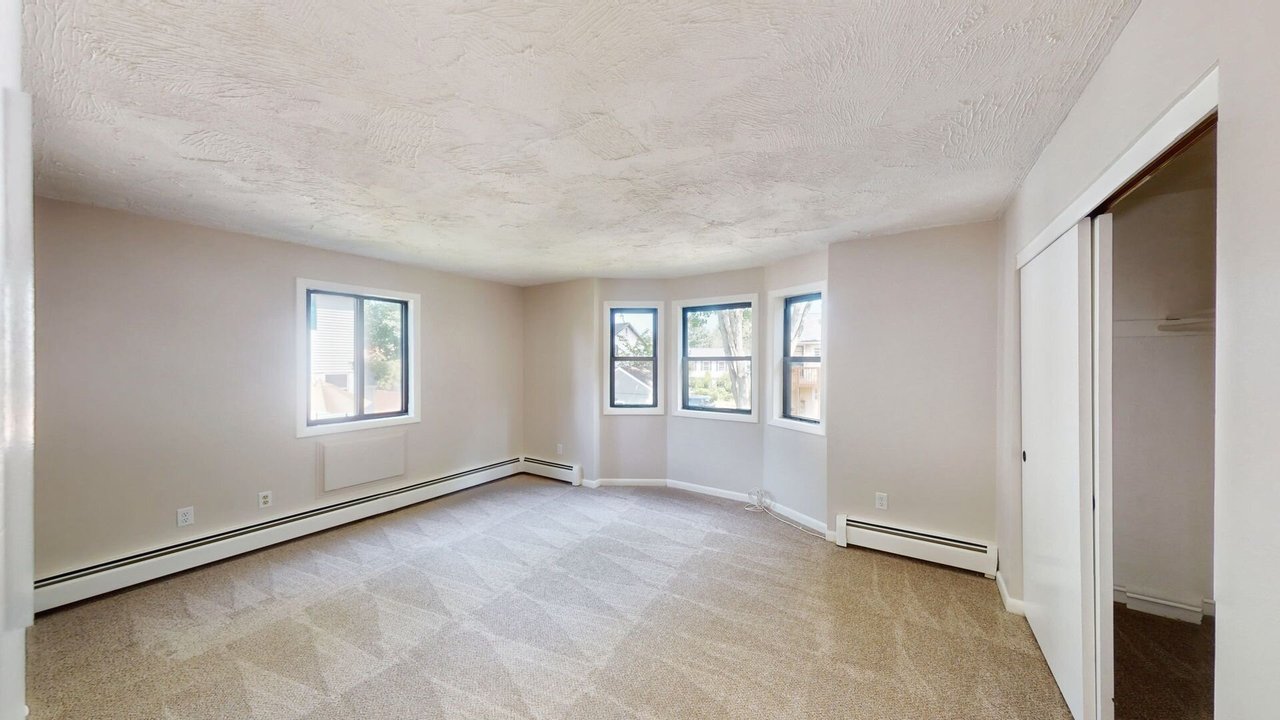 87-89 Lake St 89-9 Nashua, NH 03060