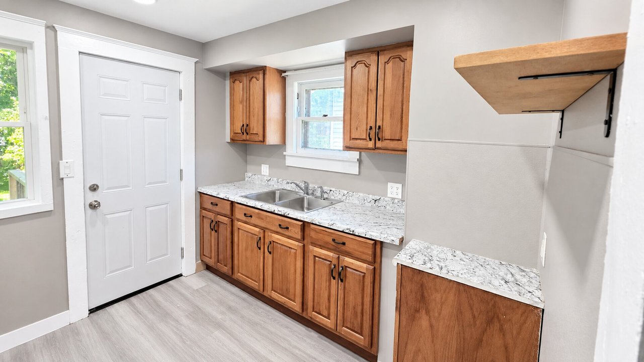 529 Cameron Ave Youngstown, OH 44502