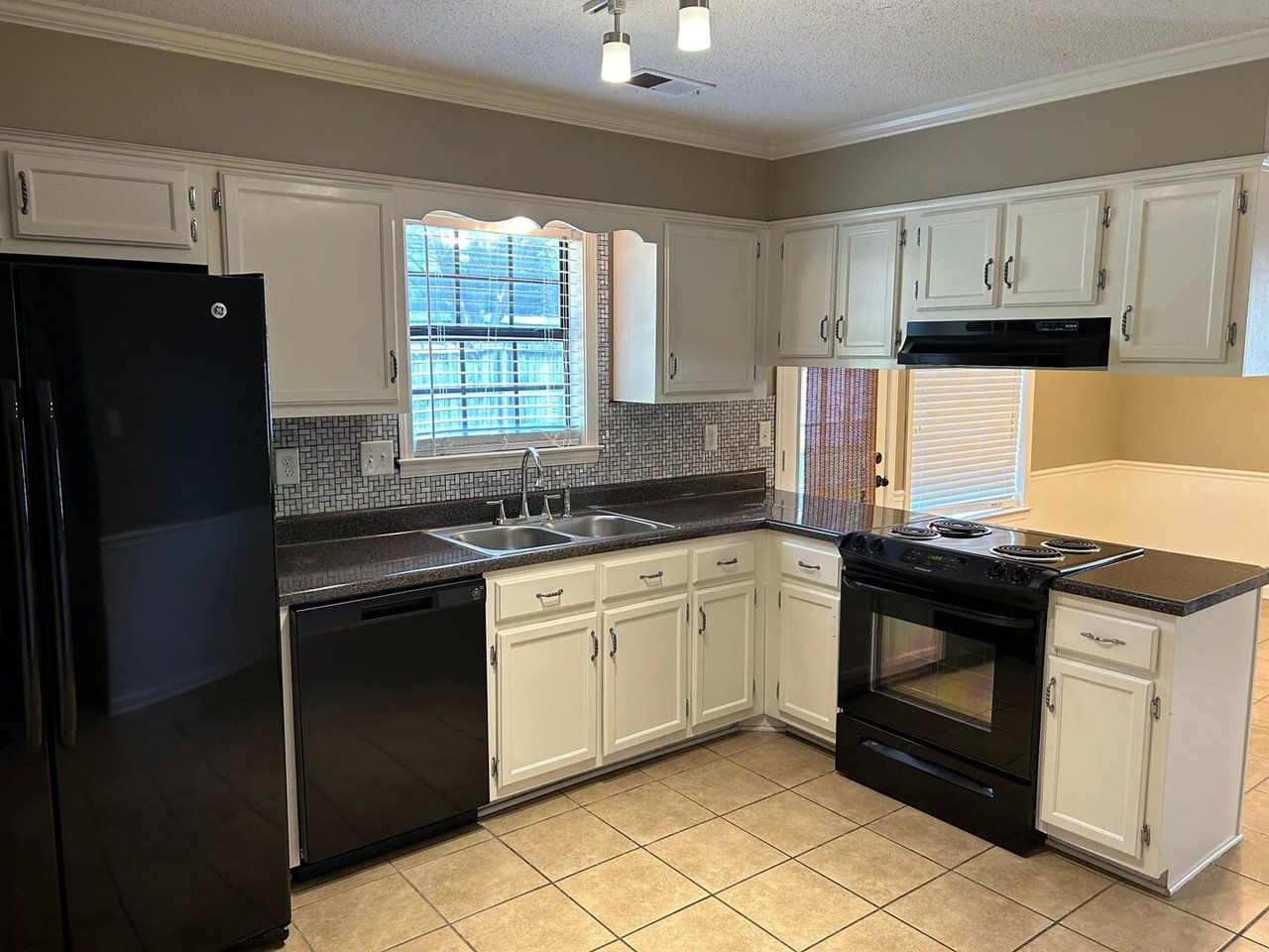 960 Clarington