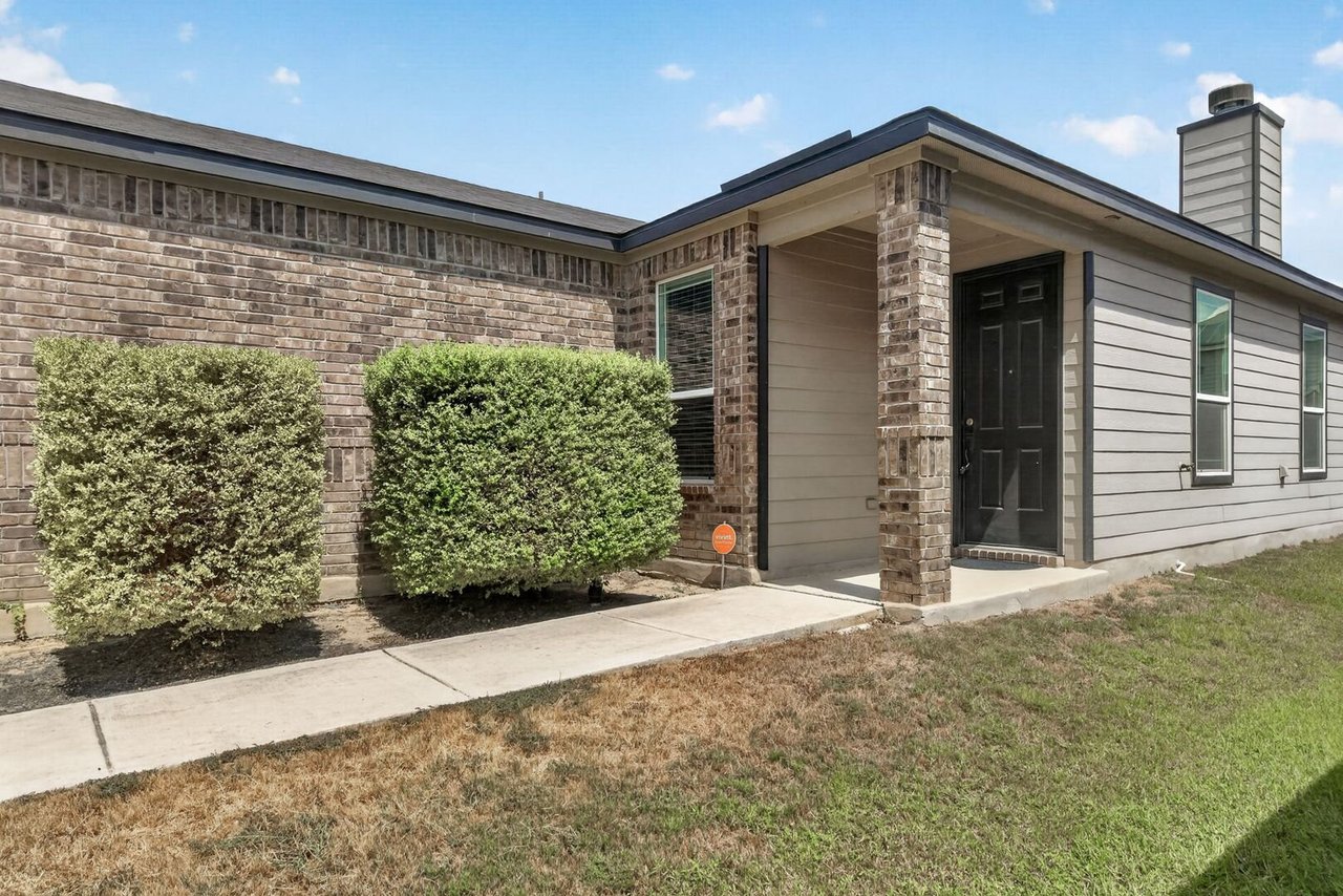 7968 Broussard San Antonio, TX 78253