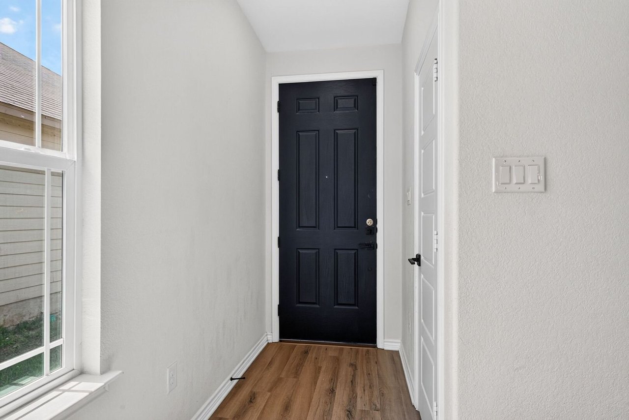 7968 Broussard San Antonio, TX 78253