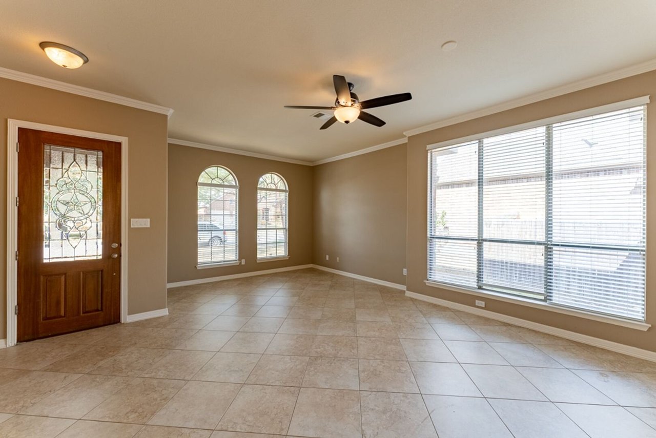 20825 Windmill Ridge St Pflugerville, TX 78660