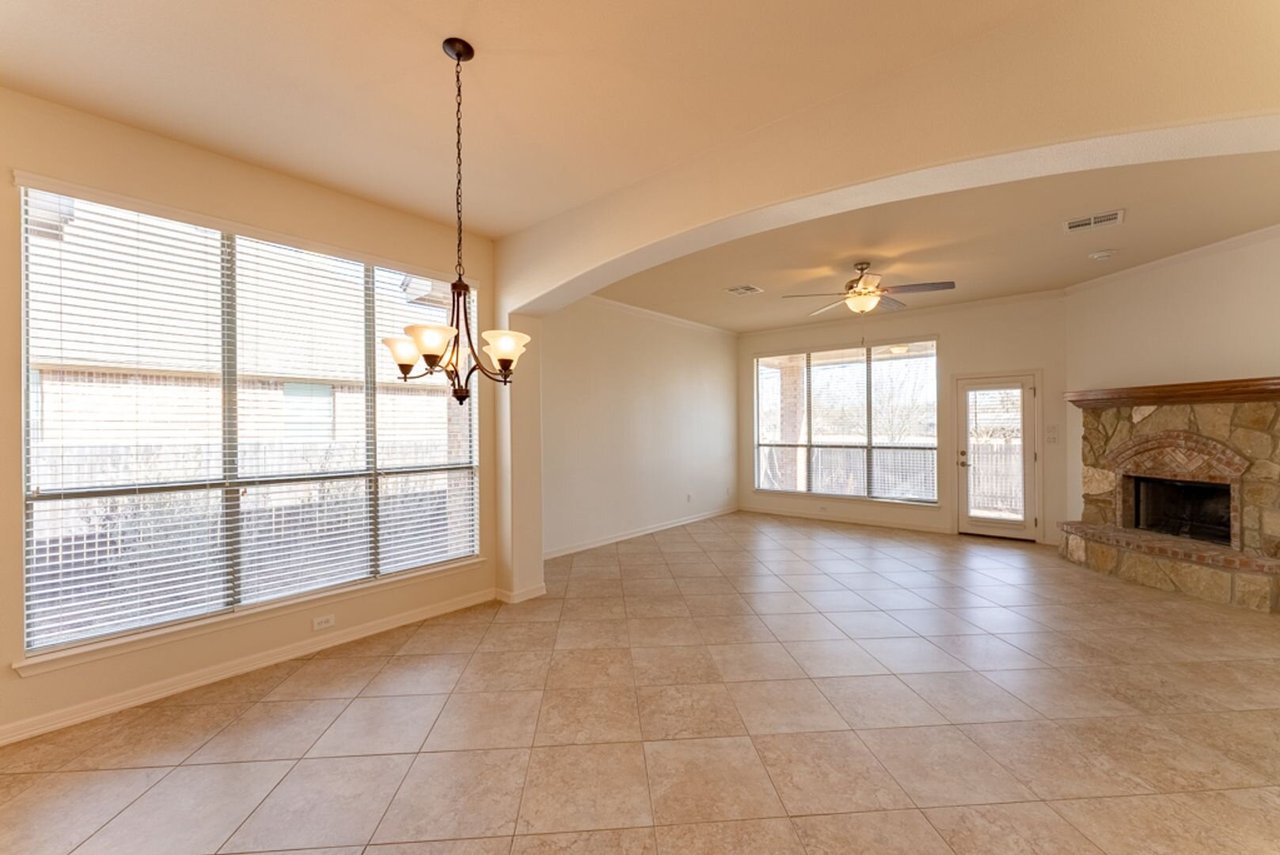 20825 Windmill Ridge St Pflugerville, TX 78660