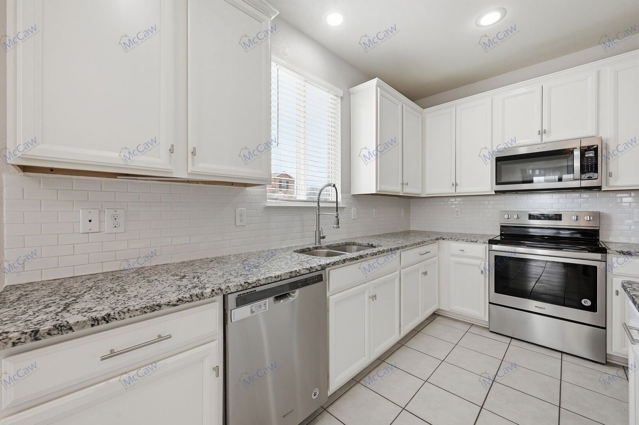 2365 Bernese Ln. Fort Worth, TX 76131