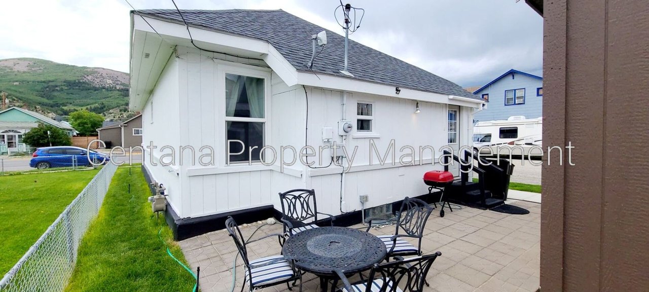 500 E Commercial St Anaconda, MT 59711