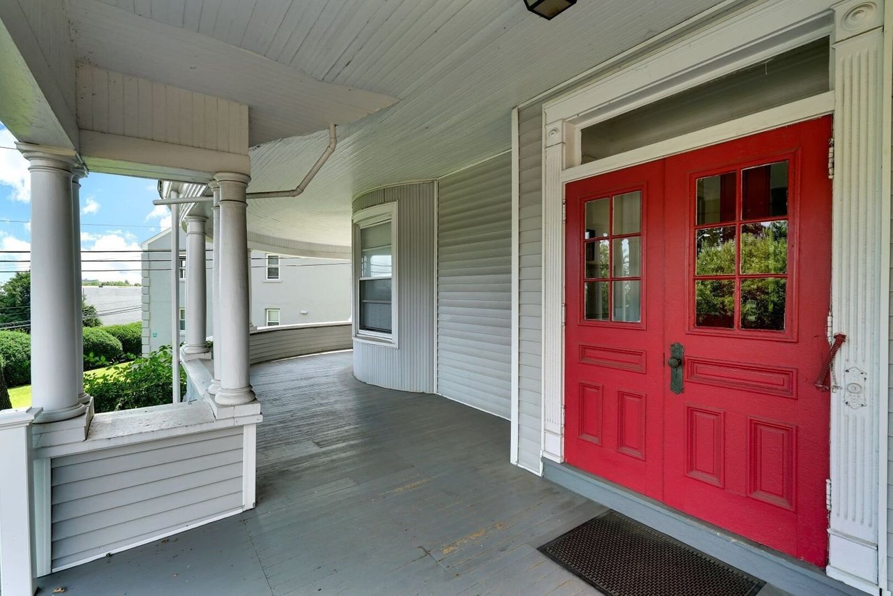 1 Elmcrest Terrace V-08 Norwalk, CT 06850