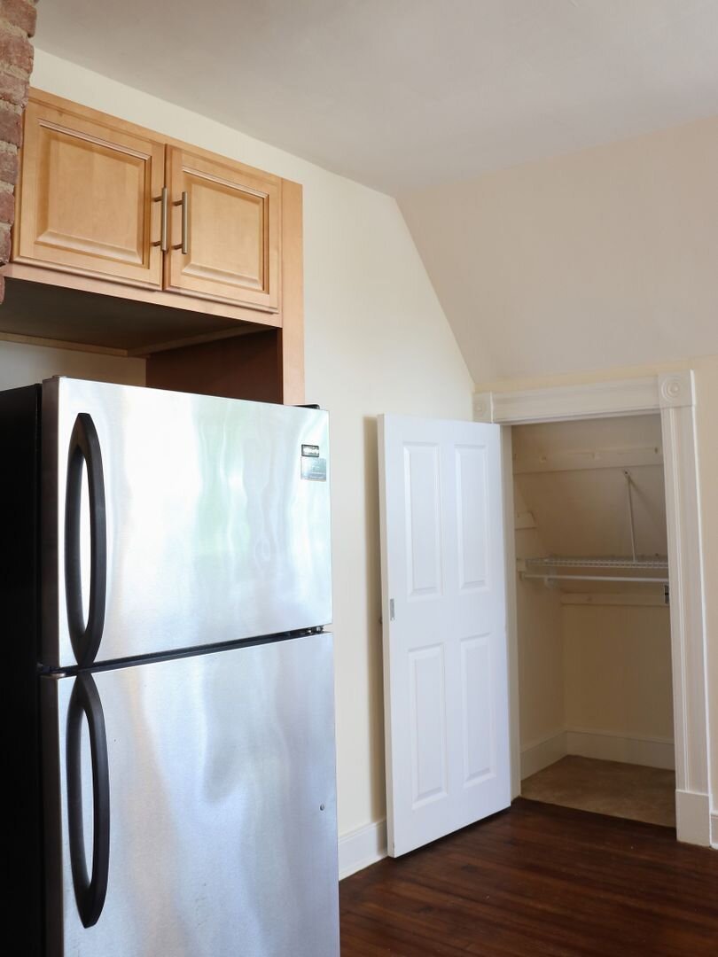 1 Elmcrest Terrace V-08 Norwalk, CT 06850