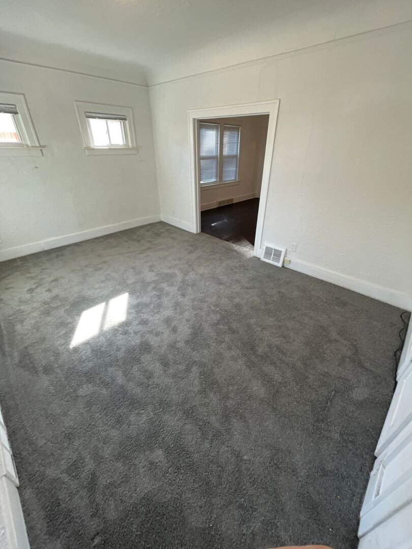 14855 Cleveland Ave - 14855 Cleveland Ave. Allen Park, MI 48101