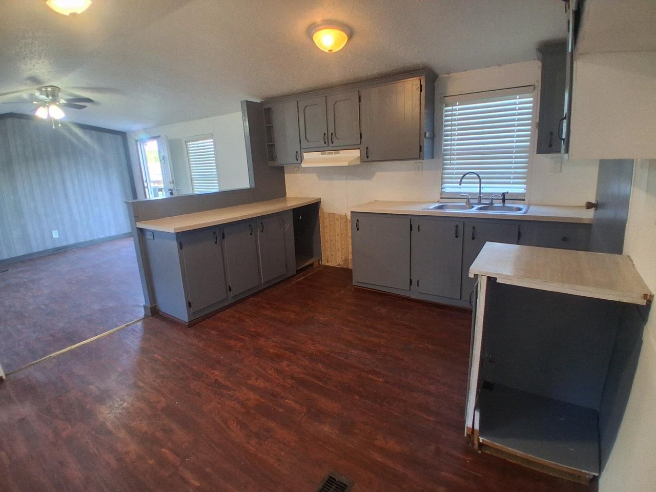 2320 Sandy