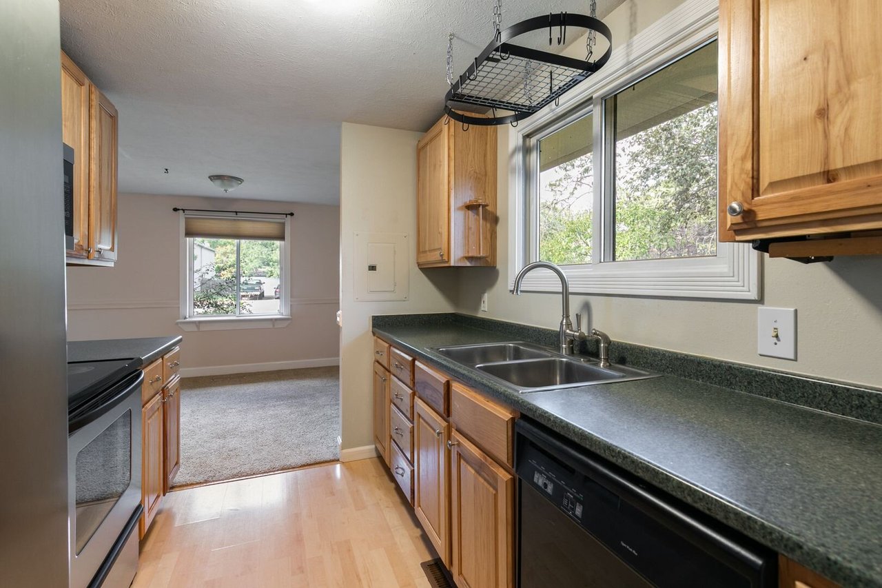 3406 Avon Ct Fort Collins, CO 80526
