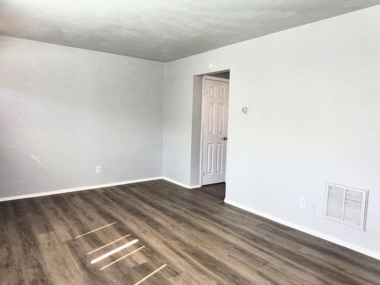 1625 W. Pembroke Avenue - Unit 15 Hampton, VA 23661