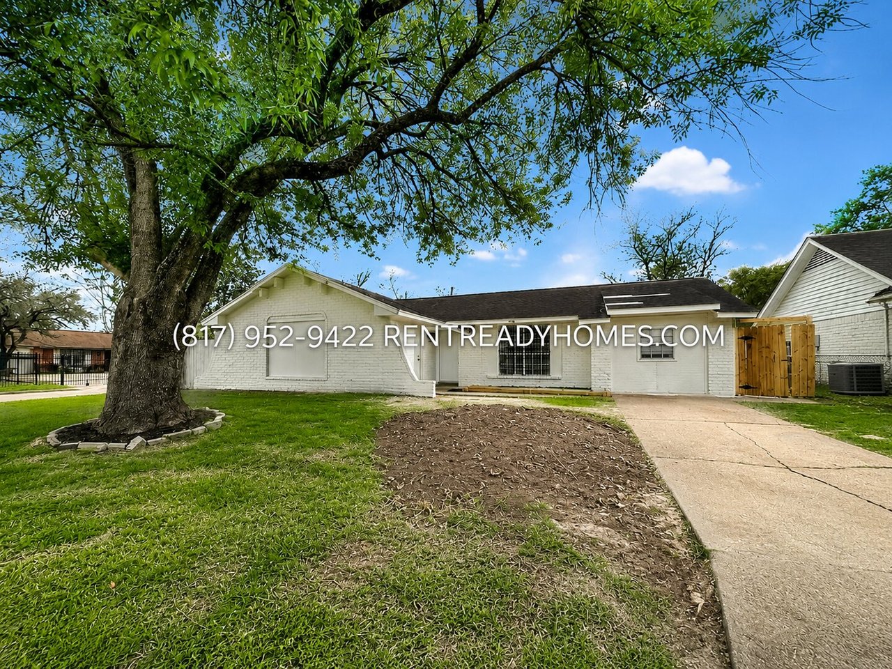 903 Progreso Dr Houston, TX 77038