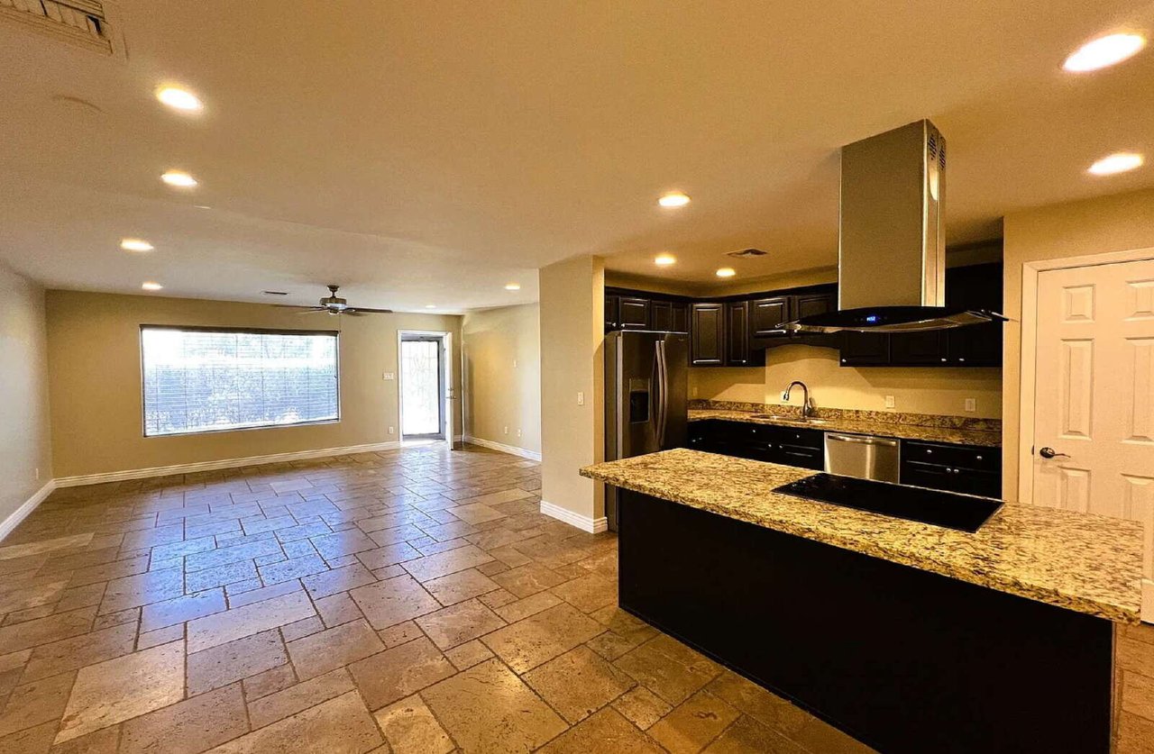 1643 N 87th Pl, Scottsdale, AZ 85257
